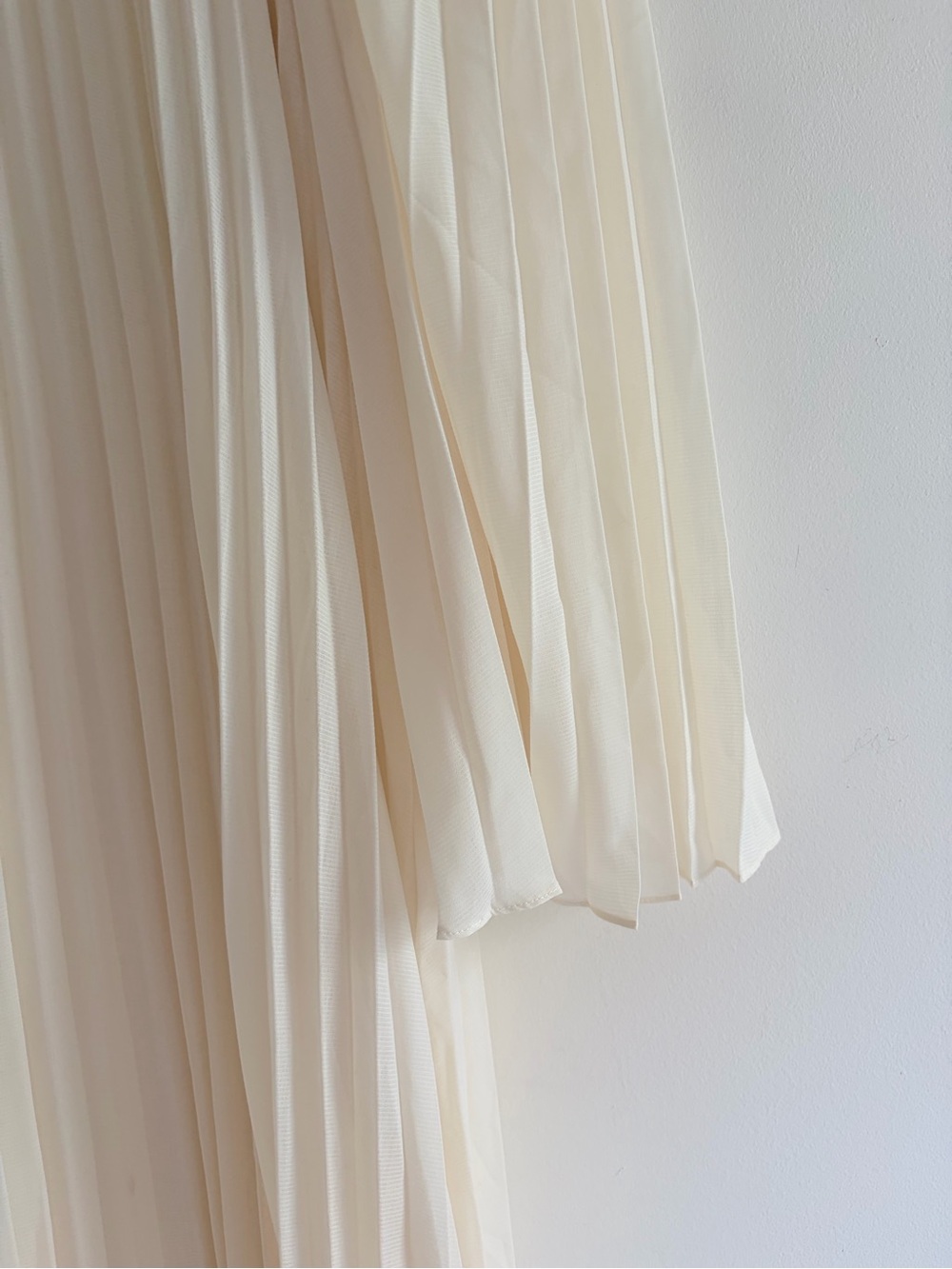 Sezane // Juliette Pleated Dress - Picture 6 of 8
